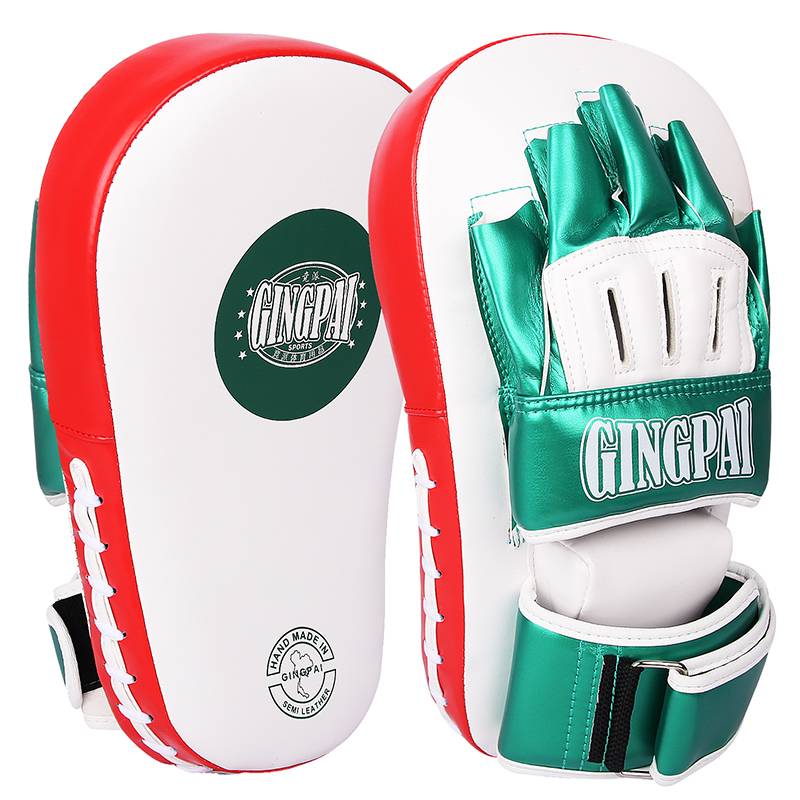 Ava's one-on-one, red and green